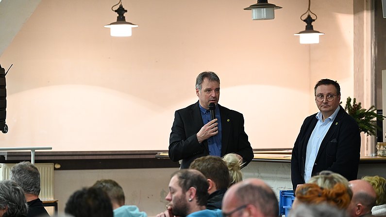 Auf dem Bild ist Stefan Fricke (2. Beigeordneter der Stadt Arnstadt) zu sehen. 